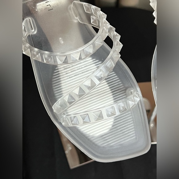 NWT Madden Girl jelly spiked slip on sandals. Women’s size 6. - Picture 7 of 7